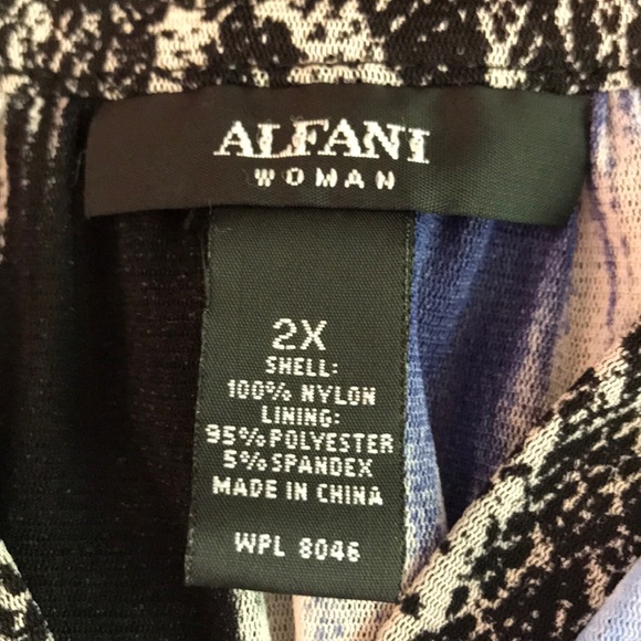 Alfani Blue Tie Dye Split Neck Pullover Blouse 2X - Picture 3 of 8